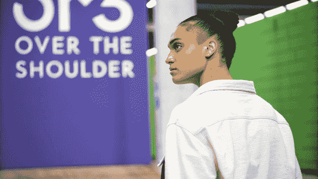 Best Poses For Headshots Profile Shot