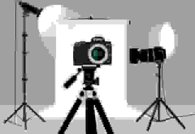 What are company headshots and why do they matter illustration