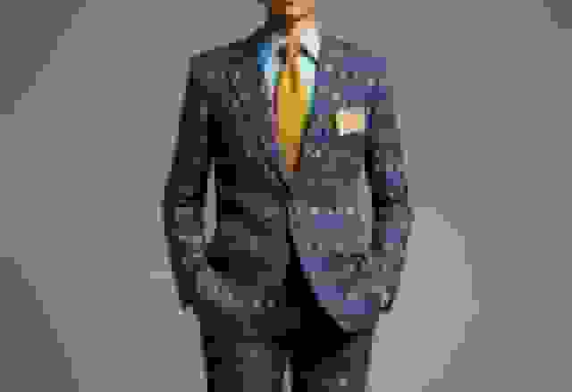 Common Wardrobe Mistakes For Headshots illustration