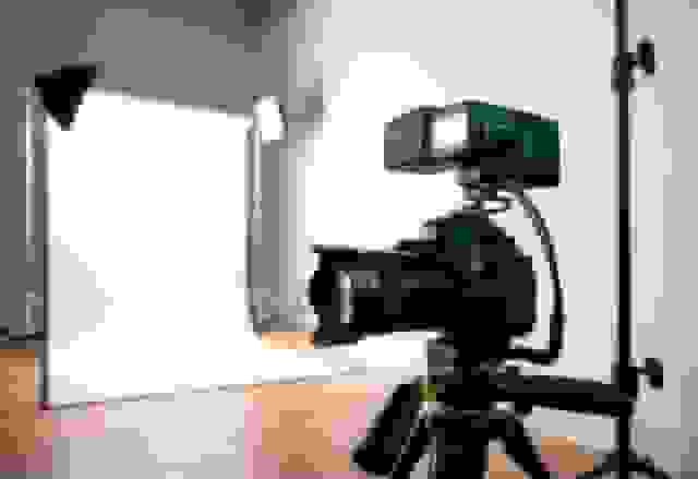 where-can-i-get-a-professional-headshot-studio